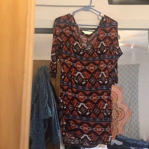 Long Half-Sleeved Body-Con Shirt